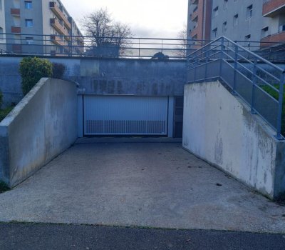 Parking privatise souterrain